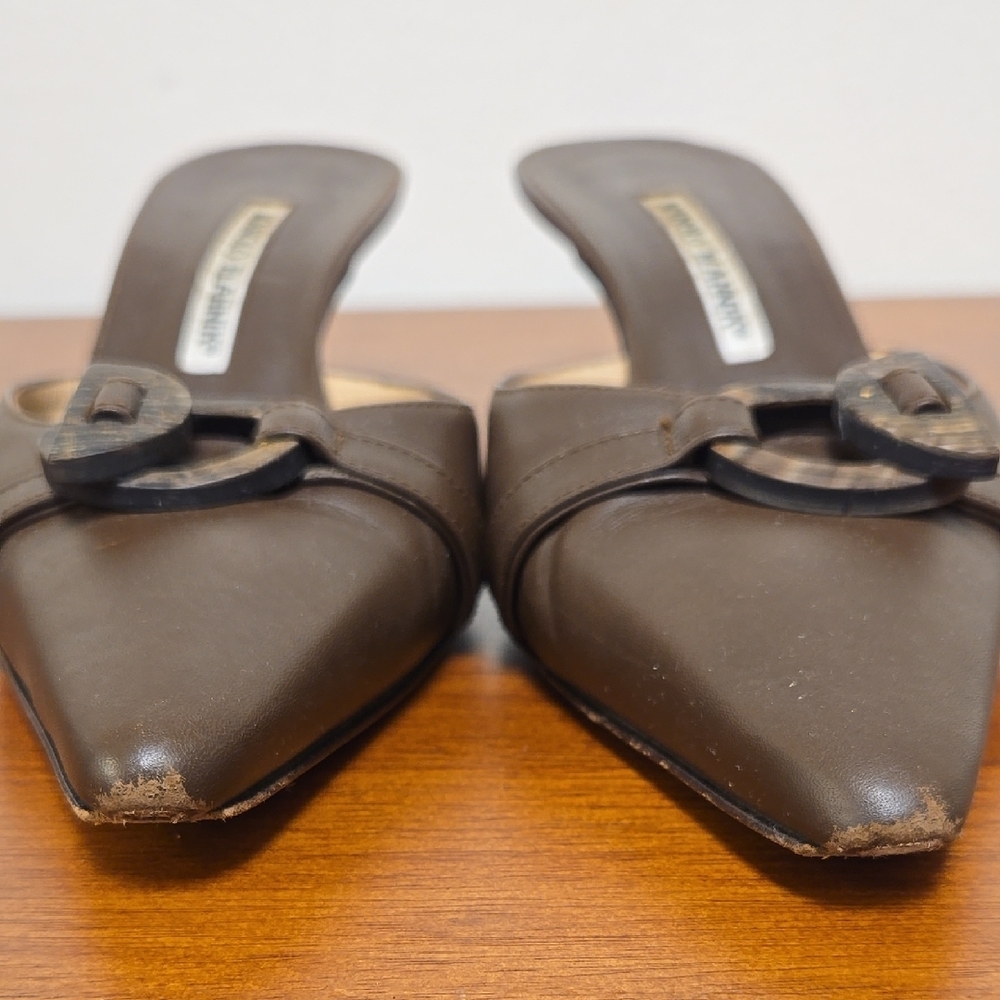 Manolo Blahnik Brown Leather Mules - Picture 5 of 5